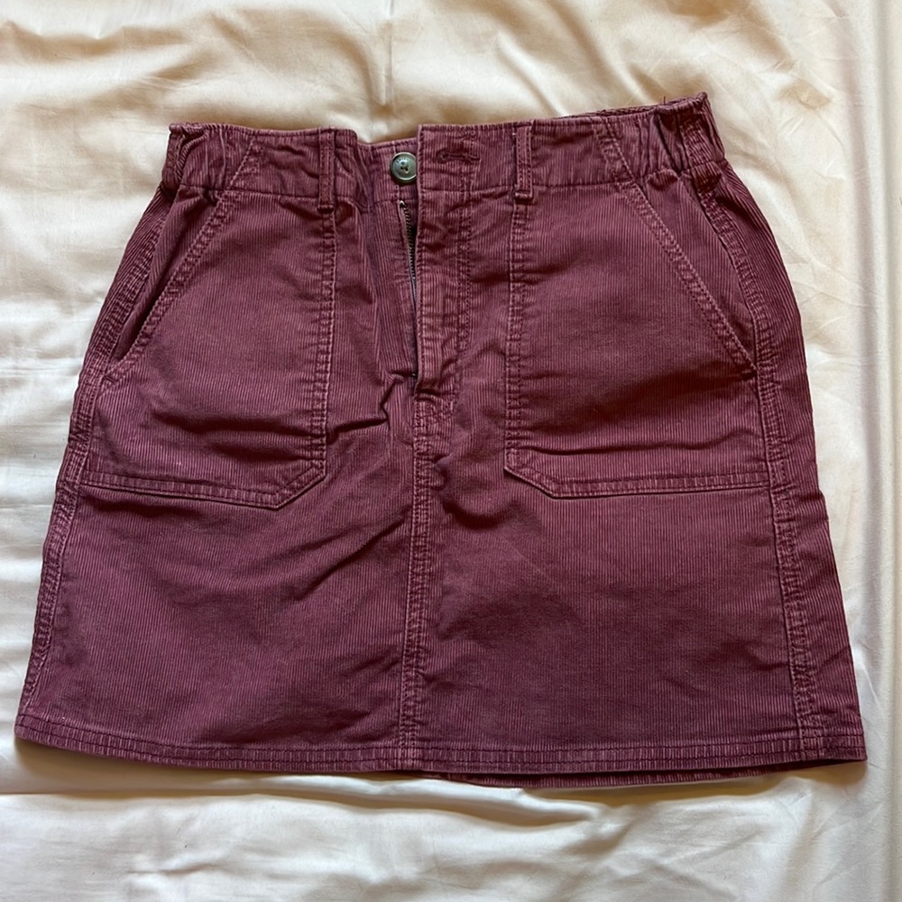 American Eagle Corduroy Skirt, Size 4